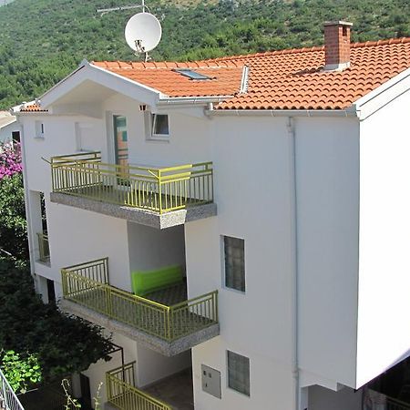 Apartments Primorac Подаца Экстерьер фото
